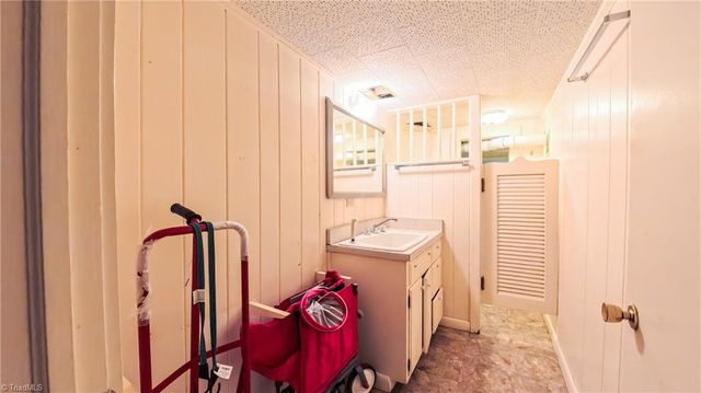 2100 Springs Road, Mount Airy, NC 27030