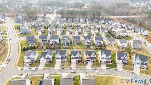 6425 Doyles Trl, Moseley, VA 23120