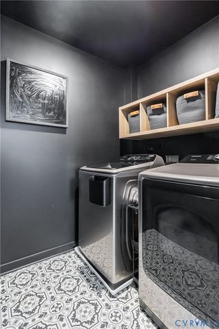 6425 Doyles Trl, Moseley, VA 23120