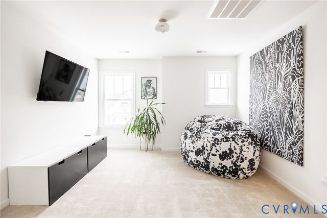 6425 Doyles Trl, Moseley, VA 23120