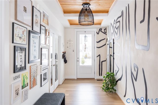 6425 Doyles Trl, Moseley, VA 23120