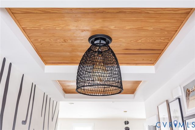 6425 Doyles Trl, Moseley, VA 23120