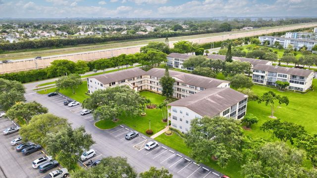 104 Mansfield C Drive C, Boca Raton, FL 33434