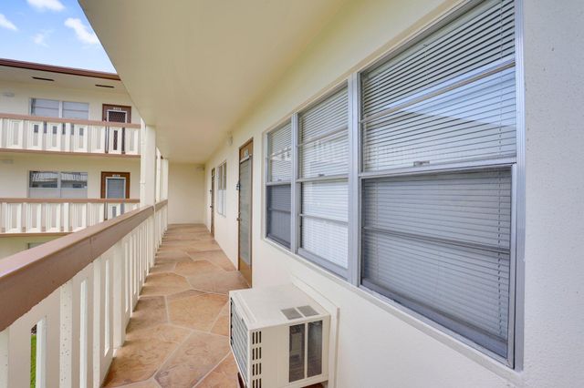 104 Mansfield C Drive C, Boca Raton, FL 33434