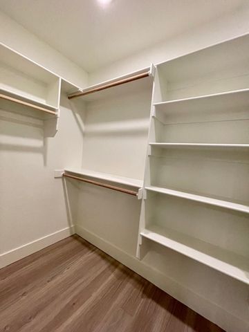 18 Dinsmoore Lane, Bella Vista, AR 72715