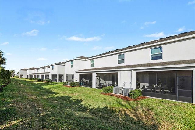 17518 CRESCENT MOON LOOP, Bradenton, FL 34211