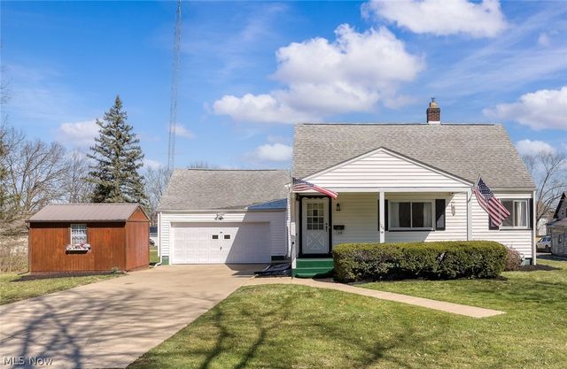 104 W Carolina Avenue, Sebring, OH 44672