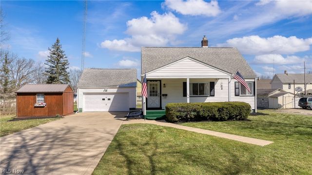 104 W Carolina Avenue, Sebring, OH 44672