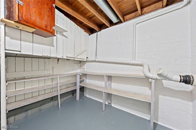 104 W Carolina Avenue, Sebring, OH 44672