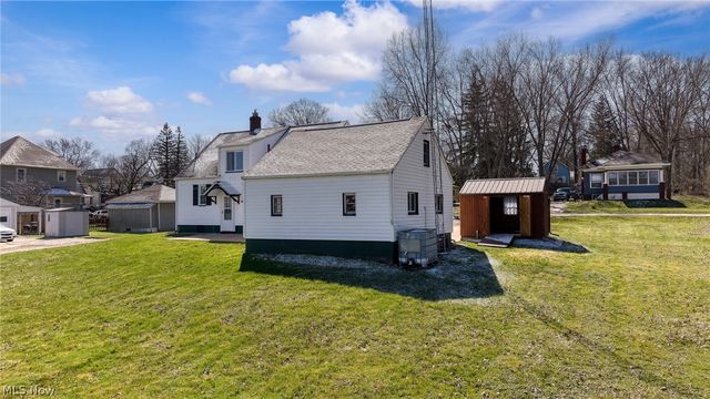 104 W Carolina Avenue, Sebring, OH 44672