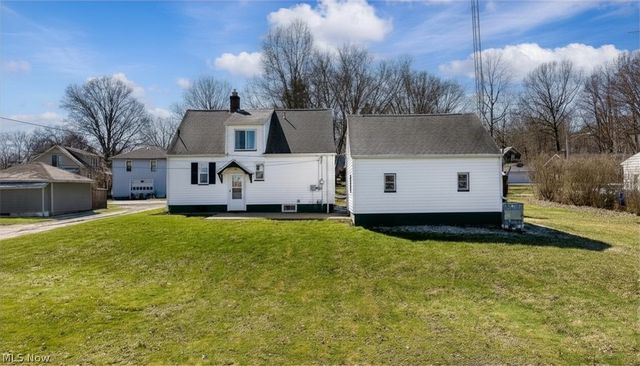 104 W Carolina Avenue, Sebring, OH 44672