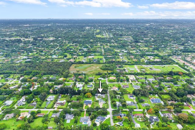 5700 SW 196th Lane, Southwest Ranches, FL 33332