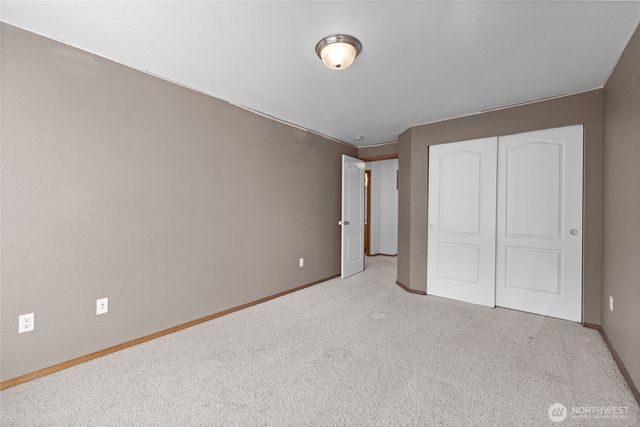 236 Easton Avenue W, Eatonville, WA 98328