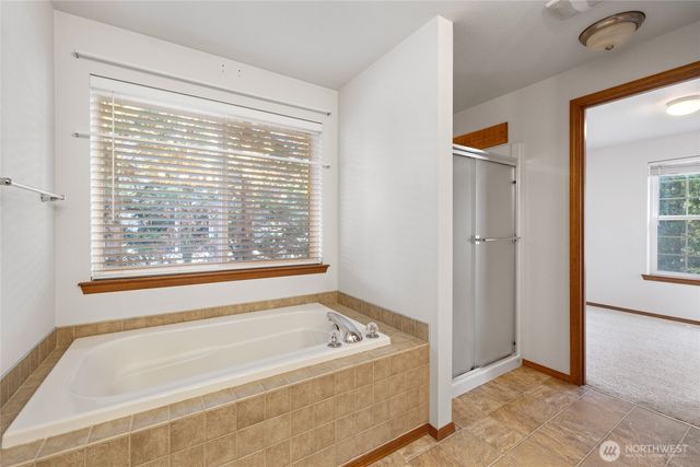 236 Easton Avenue W, Eatonville, WA 98328