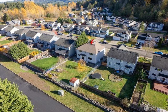 236 Easton Avenue W, Eatonville, WA 98328