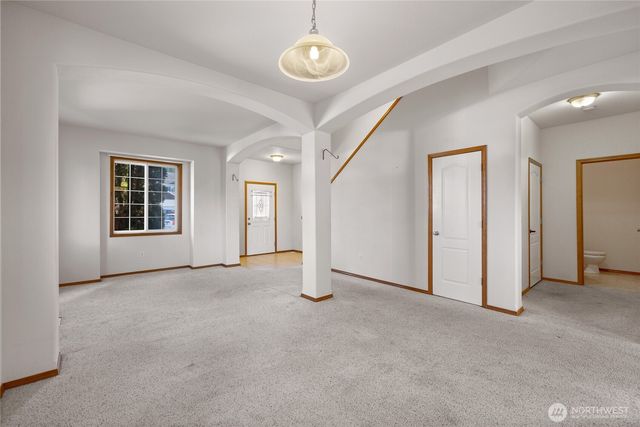 236 Easton Avenue W, Eatonville, WA 98328