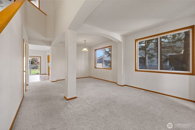 236 Easton Avenue W, Eatonville, WA 98328