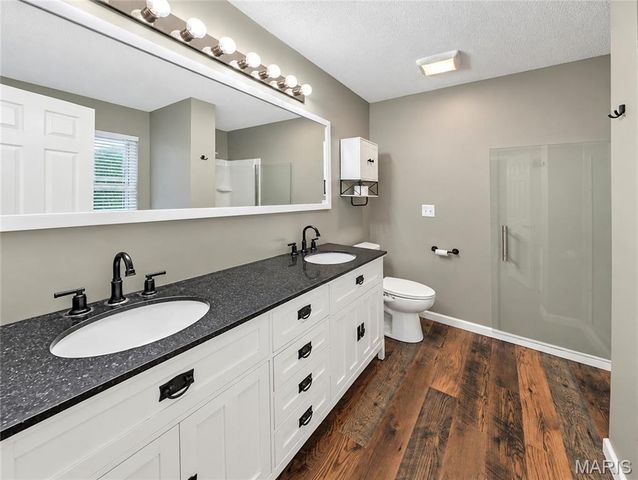 165 Liberty Crossing, O'fallon, IL 62269