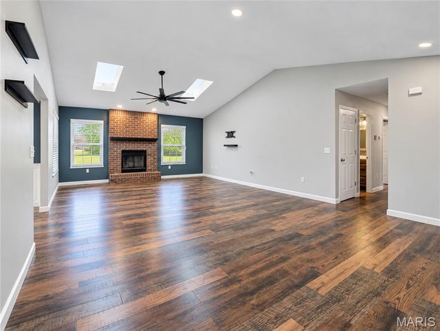 165 Liberty Crossing, O'fallon, IL 62269