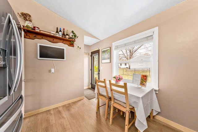 5623 Bentwood LANE, Greendale, WI 53129