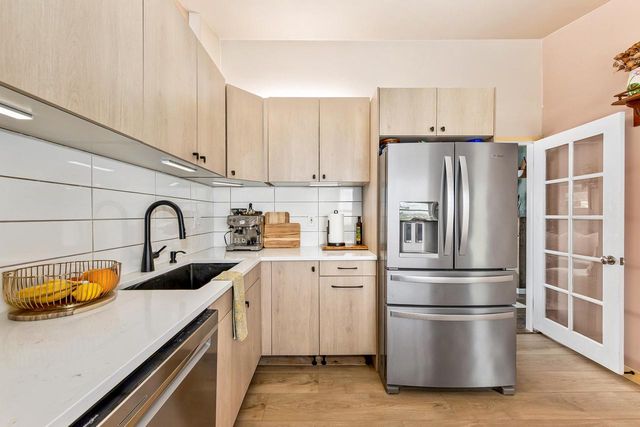 5623 Bentwood LANE, Greendale, WI 53129