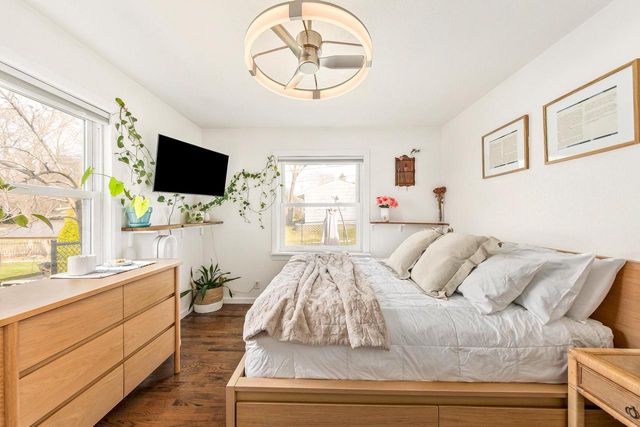 5623 Bentwood LANE, Greendale, WI 53129