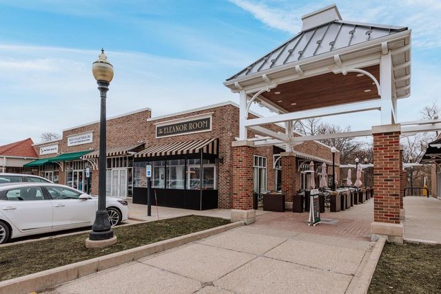 5623 Bentwood LANE, Greendale, WI 53129