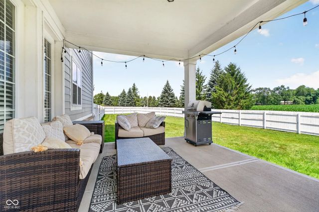 10522 Morningtide Circle, Fishers, IN 46038