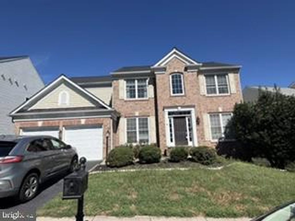 8991 BIRCH BAY CIR, Lorton, VA 22079
