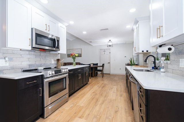 3325 S INDIANA AVENUE, St Cloud, FL 34769