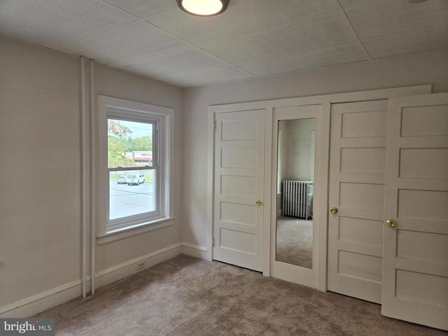 370 N HANOVER ST, Pottstown, PA 19464