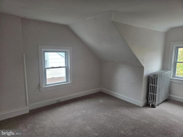 370 N HANOVER ST, Pottstown, PA 19464