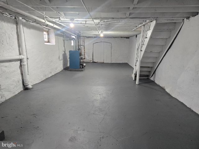 370 N HANOVER ST, Pottstown, PA 19464