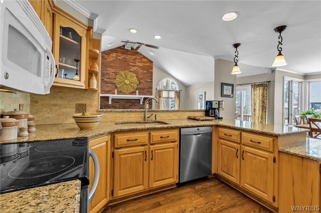 179 Quail Hollow Lane, Amherst, NY 14051