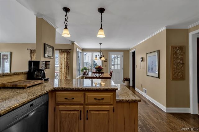 179 Quail Hollow Lane, Amherst, NY 14051