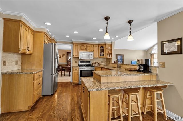 179 Quail Hollow Lane, Amherst, NY 14051