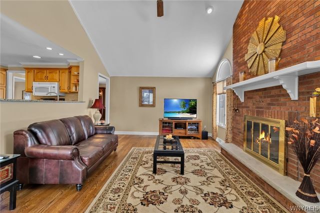 179 Quail Hollow Lane, Amherst, NY 14051