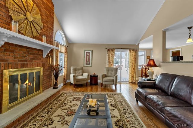 179 Quail Hollow Lane, Amherst, NY 14051