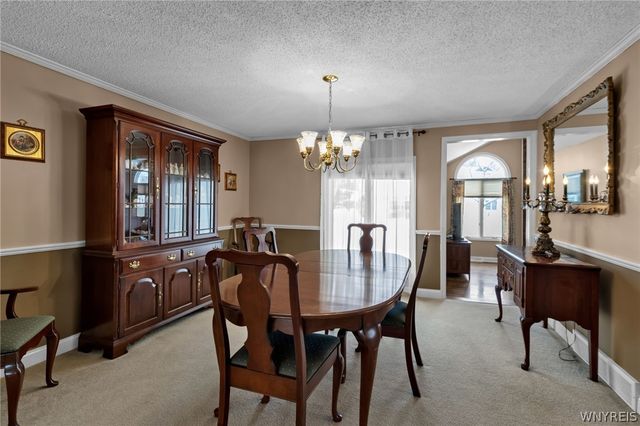 179 Quail Hollow Lane, Amherst, NY 14051