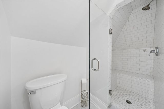 715 Maple Ln, Sewickley, PA 15143