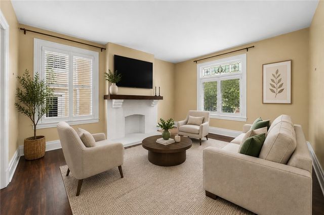 715 Maple Ln, Sewickley, PA 15143