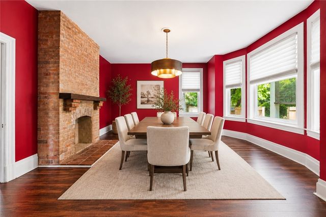 715 Maple Ln, Sewickley, PA 15143