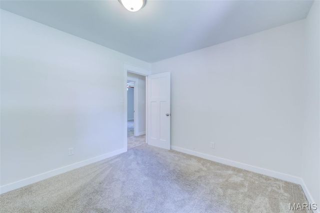 18 Twin Oaks Drive, St Charles, MO 63303