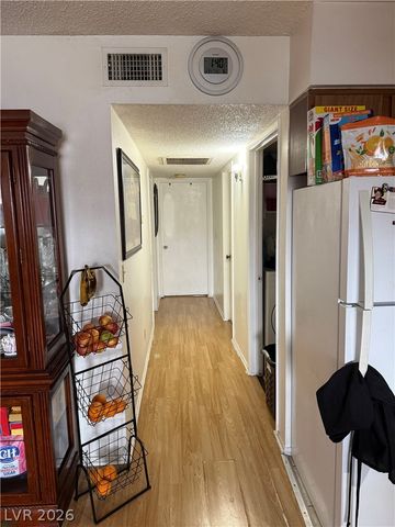 2908 Siki Court C, Las Vegas, NV 89101