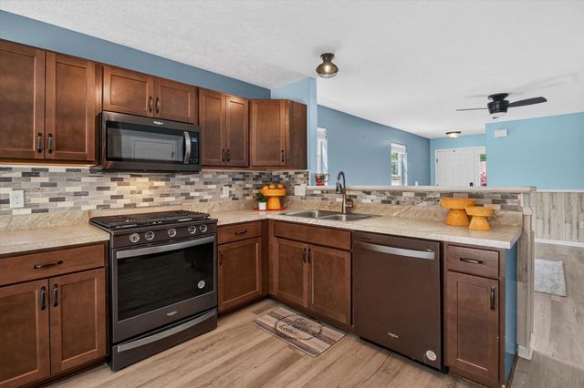 3801 Bobcat Court, Midland, MI 48642