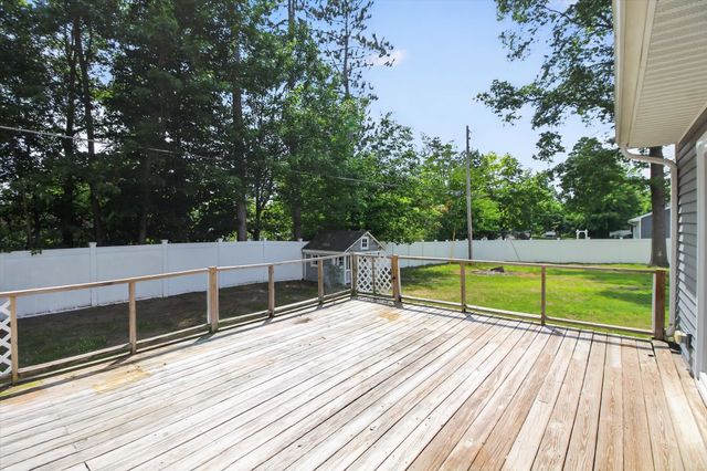 3801 Bobcat Court, Midland, MI 48642