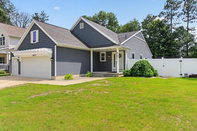 3801 Bobcat Court, Midland, MI 48642