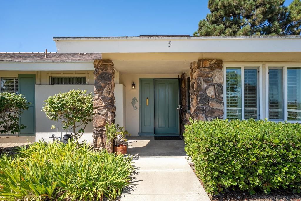 3685 Vista Campana N 5, Oceanside, CA 92057 — exterior