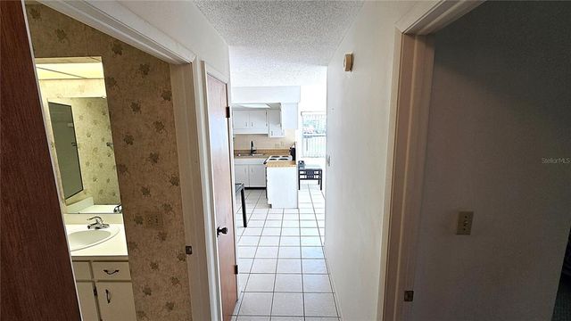 4359 TAHITIAN GARDENS CIRCLE A, Holiday, FL 34691