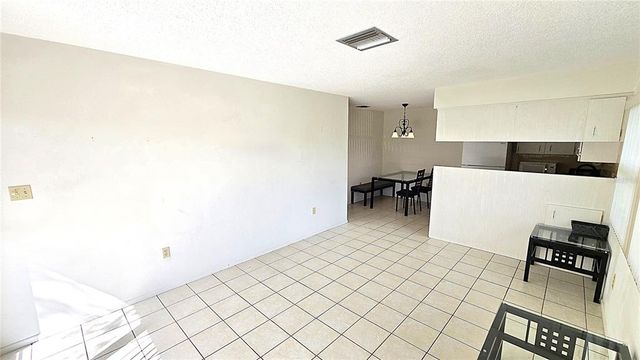 4359 TAHITIAN GARDENS CIRCLE A, Holiday, FL 34691